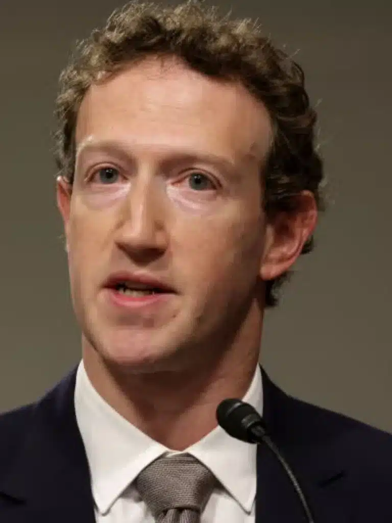 Mark Zuckerberg Biography: Wiki, Age, Career, Height, Weight, Net Worth & More